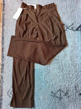 Mute by JL-NWT Cocoa Trousers